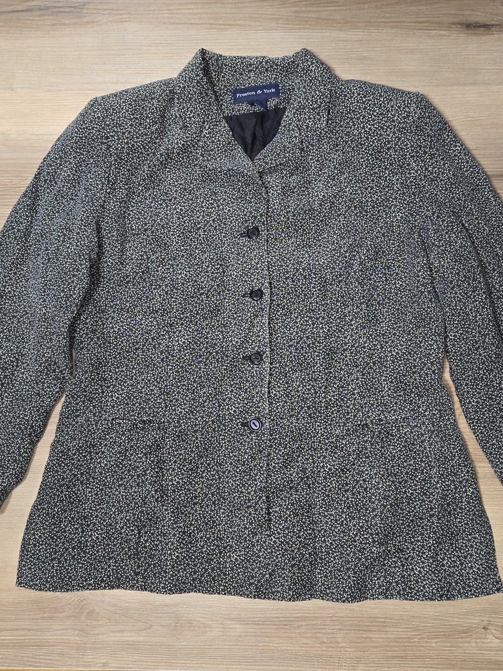 Preston & York Women's Black Speckled Button-Front Blazer
